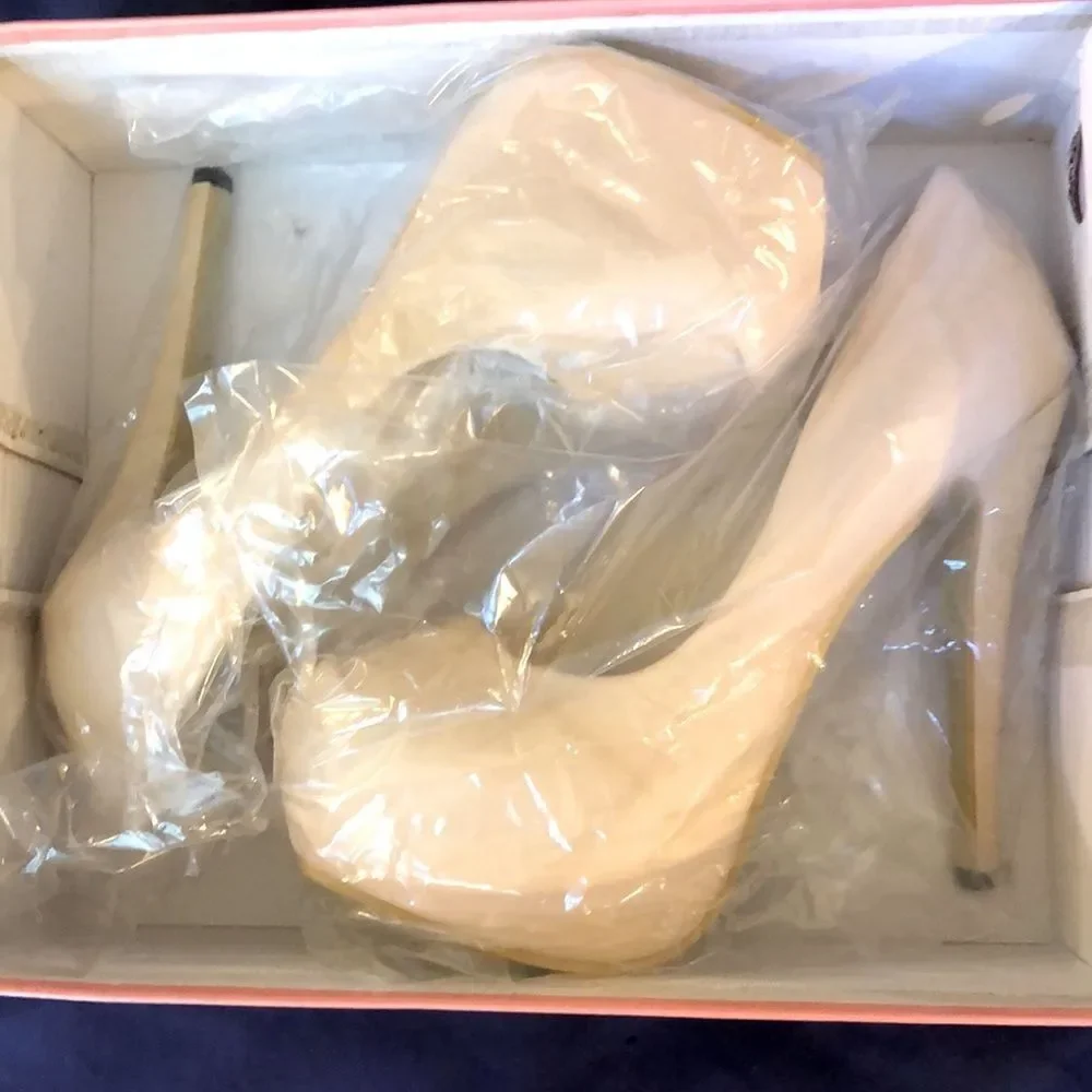 Sz7.5 Chen Xu, nude, platform shoes.